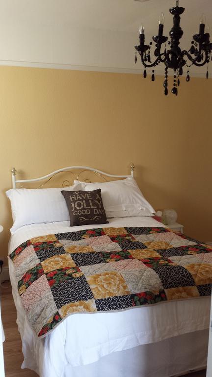 The Railway Inn Westerfield Chambre photo